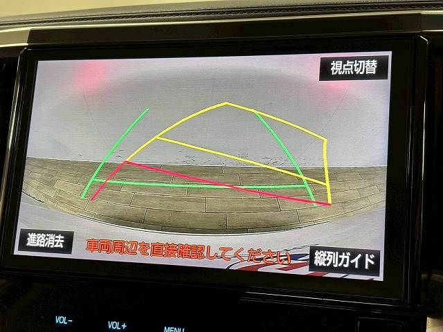 トヨタ ヴェルファイアの画像4