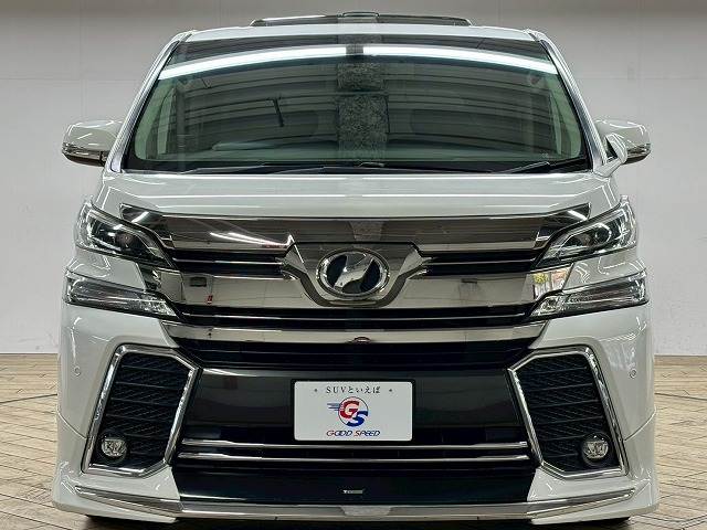 トヨタ ヴェルファイアの画像17