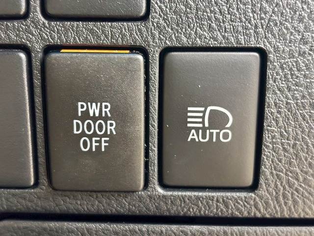 トヨタ&nbsp;アルファードの画像8