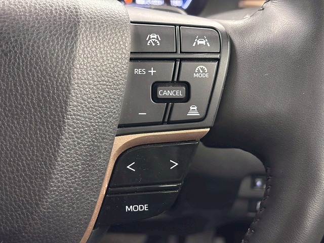 トヨタ クラウンクロスオーバーの画像6