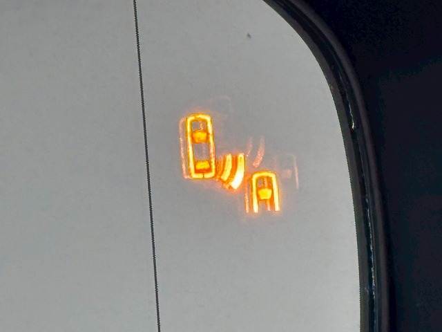 トヨタ クラウンクロスオーバーの画像8