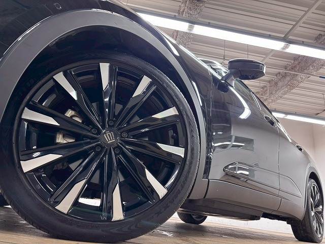 トヨタ クラウンクロスオーバーの画像12