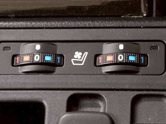 トヨタ&nbsp;ランドクルーザープラドの画像7