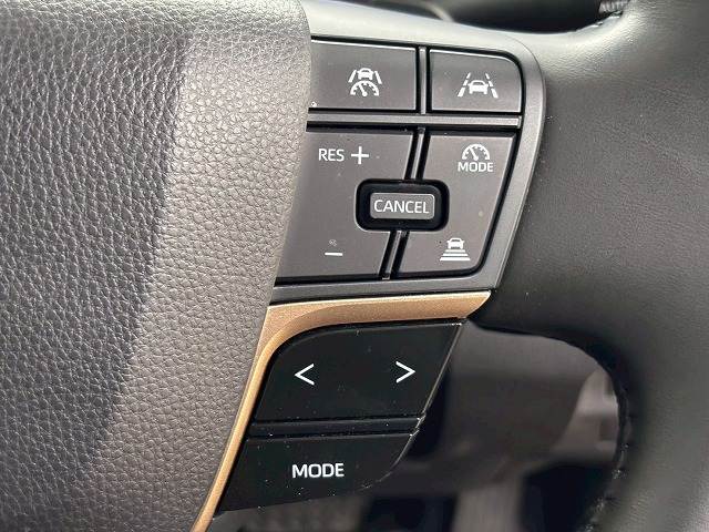 トヨタ&nbsp;クラウンクロスオーバーの画像6