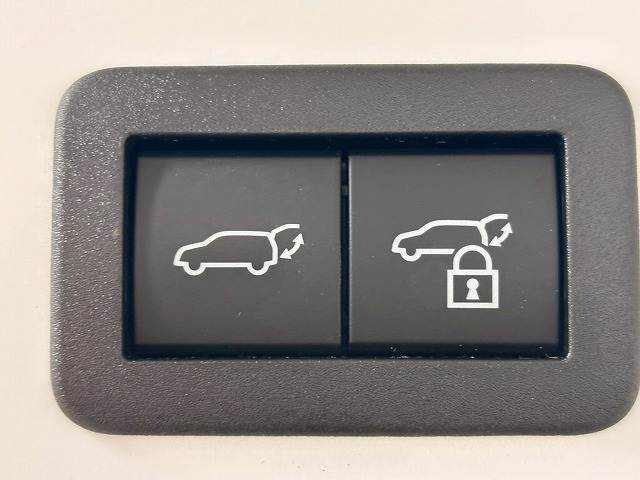 トヨタ&nbsp;プリウスの画像6