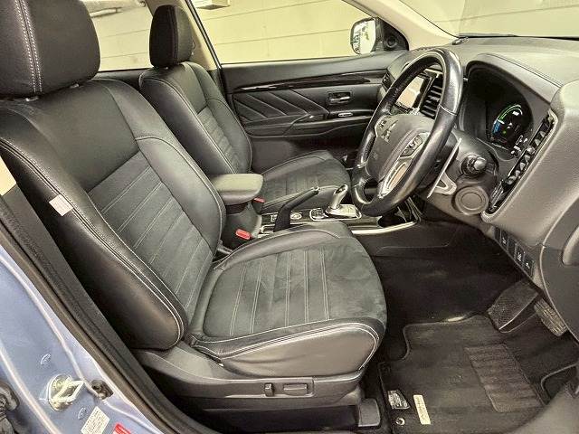 三菱 アウトランダーPHEVの画像9