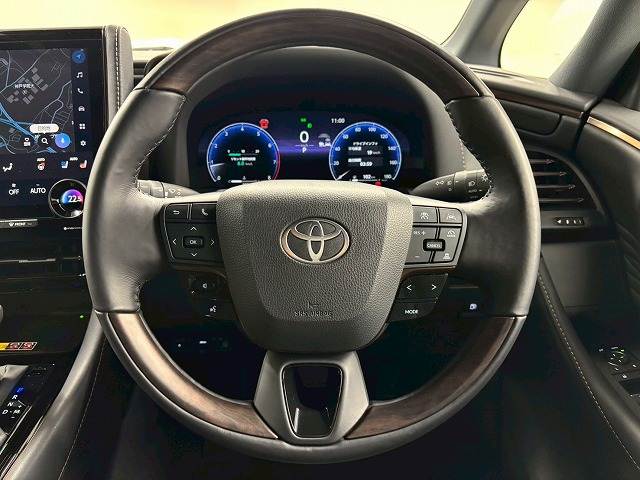 トヨタ アルファードの画像14