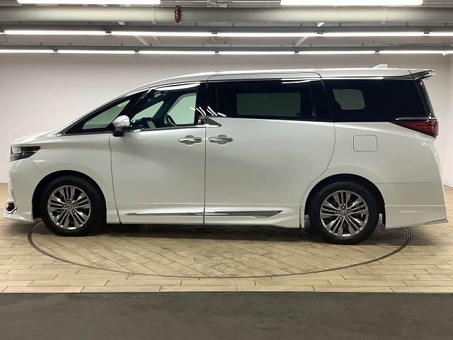 トヨタ アルファードの画像18