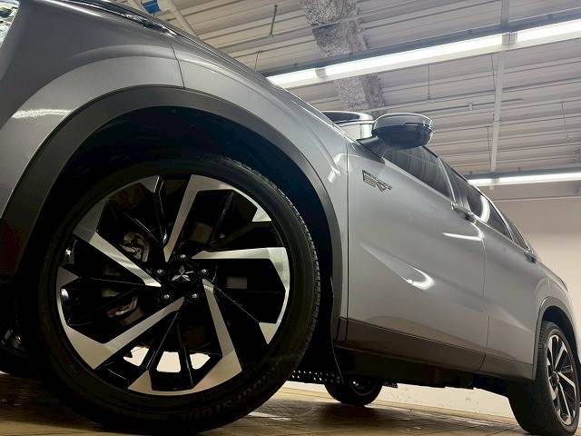 三菱&nbsp;アウトランダーPHEVの画像12