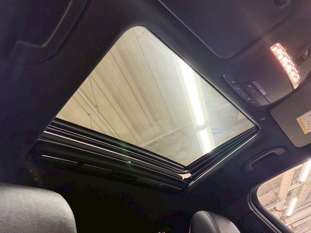 メルセデス・ベンツ GLC-CLASS Coupeの画像4