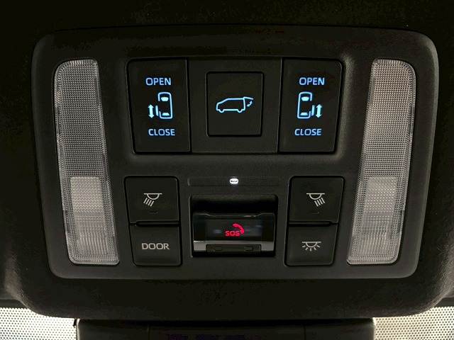 トヨタ&nbsp;ノアハイブリッドの画像5