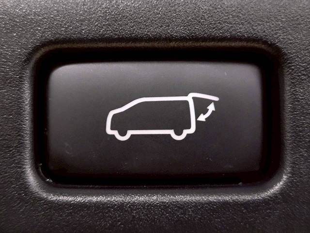 トヨタ&nbsp;アルファードの画像8