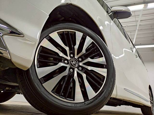 トヨタ&nbsp;アルファードの画像13