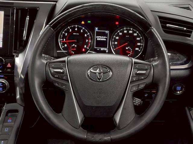 トヨタ&nbsp;アルファードの画像14