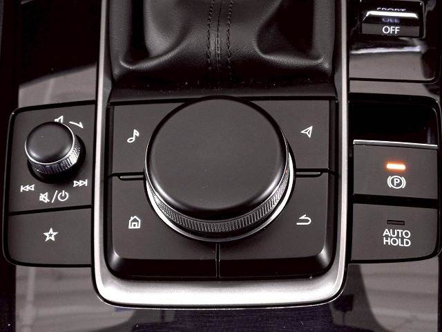 マツダ&nbsp;MAZDA3 FASTBACKの画像8