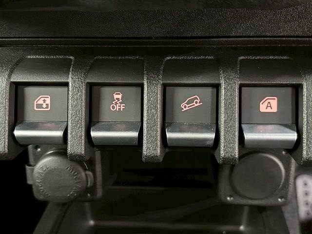 スズキ&nbsp;ジムニーノマドの画像7