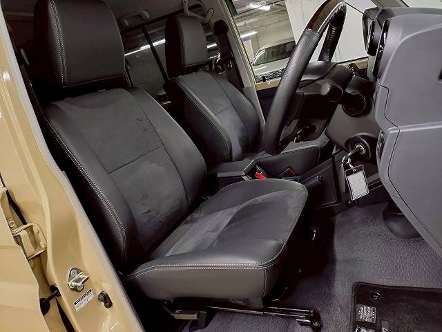 トヨタ ランドクルーザー70系の画像9