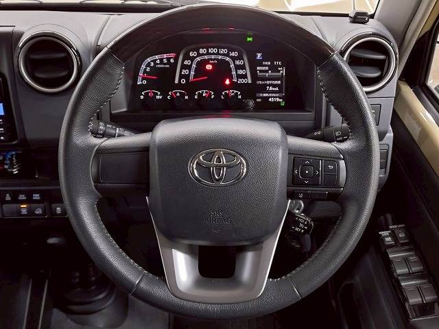 トヨタ ランドクルーザー70系の画像13