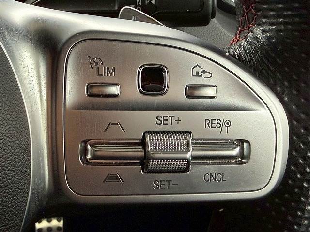 GLB-CLASSGLB 200d AMGライン 内装他