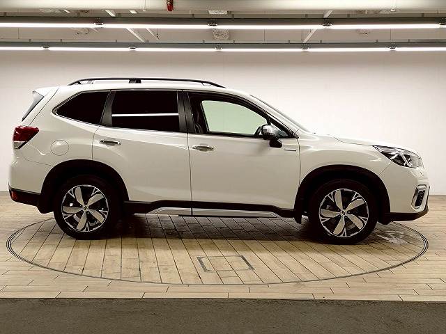 スバル フォレスターの画像18