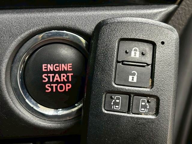 トヨタ&nbsp;ヴォクシーの画像16