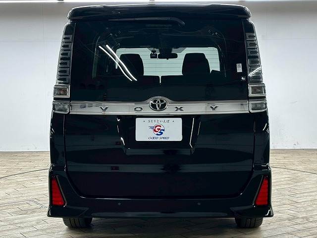 トヨタ&nbsp;ヴォクシーの画像19