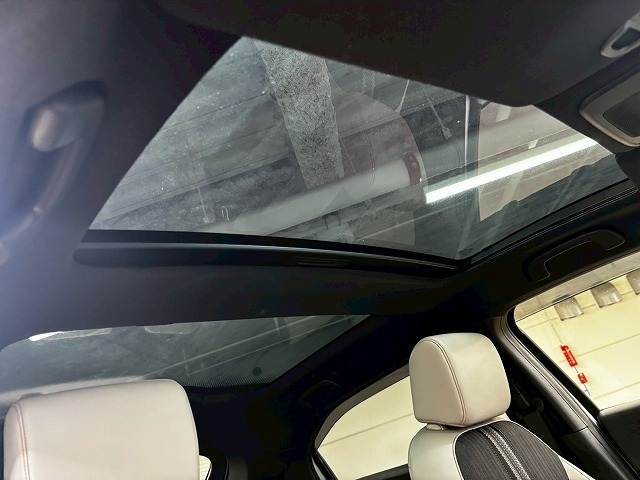 ヴェゼルハイブリッドe:HEV PLaY 内装他