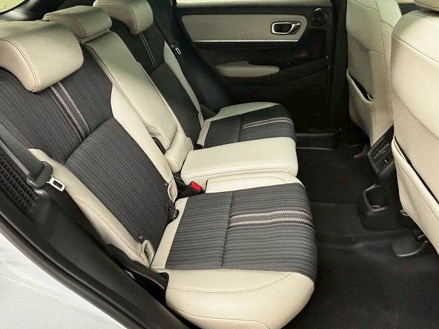 ホンダ ヴェゼルハイブリッドの画像10