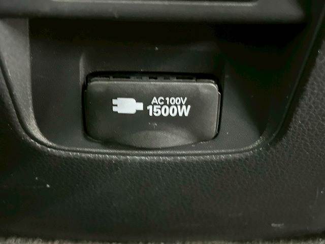 トヨタ ヴォクシーハイブリッドの画像7