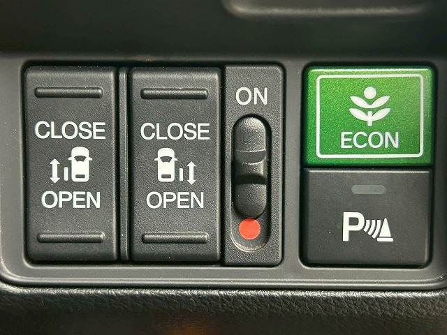 ホンダ&nbsp;オデッセイの画像4