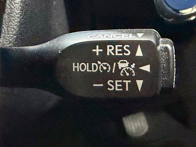 プリウスS “Safety Plus” 内装他