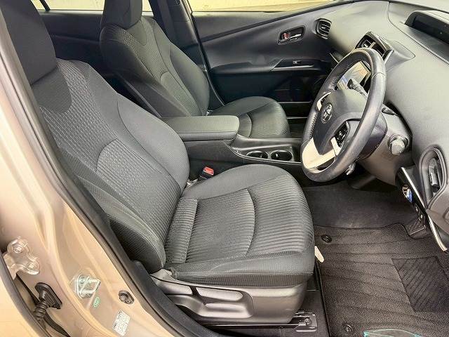 トヨタ&nbsp;プリウスの画像9