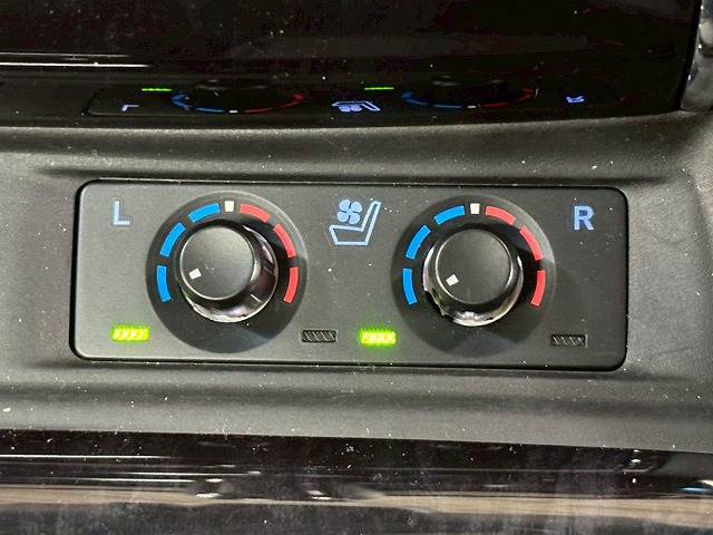 トヨタ&nbsp;ヴェルファイアの画像8