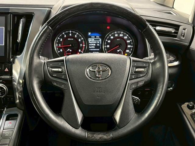 トヨタ&nbsp;ヴェルファイアの画像14