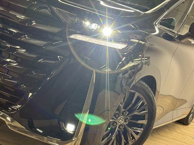 トヨタ&nbsp;ヴェルファイアハイブリッドの画像11