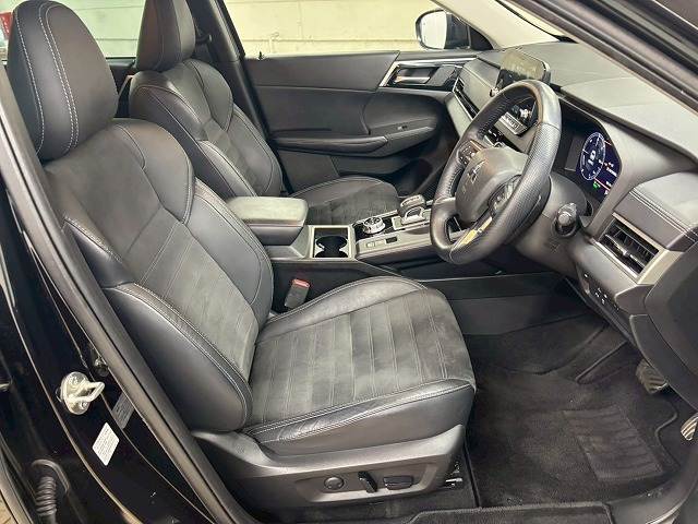 三菱 アウトランダーPHEVの画像10