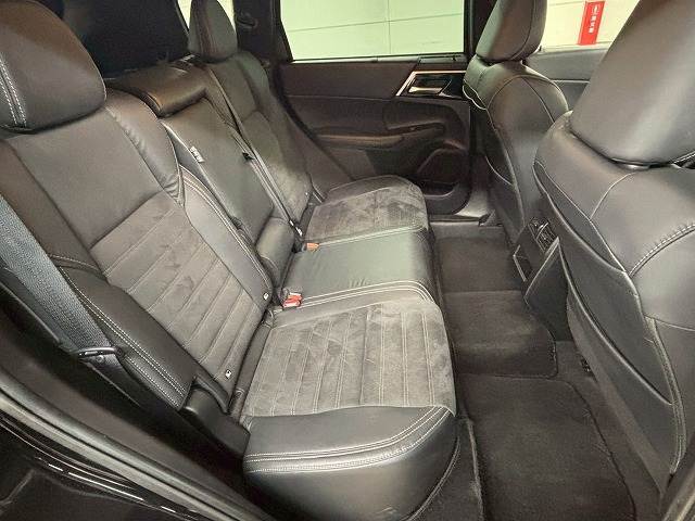 三菱 アウトランダーPHEVの画像11