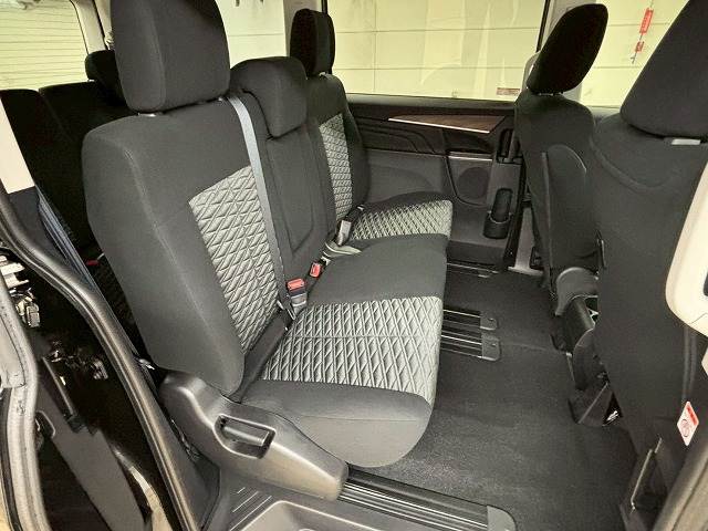 三菱&nbsp;デリカD5の画像10