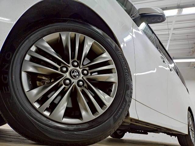 トヨタ&nbsp;アルファードの画像12