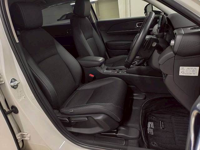 ホンダ&nbsp;ヴェゼルハイブリッドの画像9