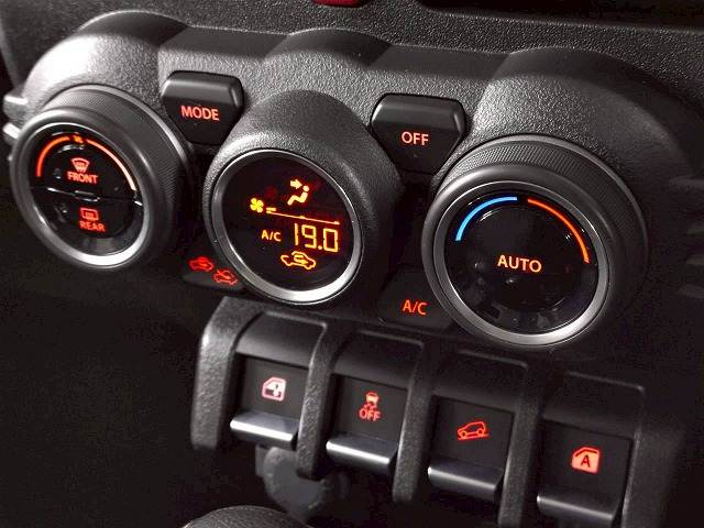 スズキ&nbsp;ジムニーシエラの画像8