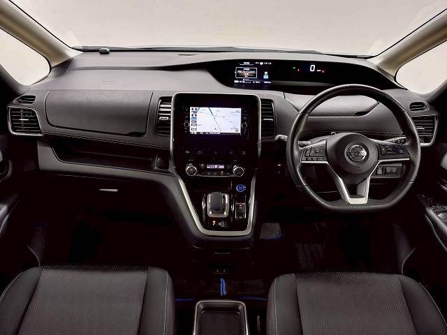 日産 セレナの画像3