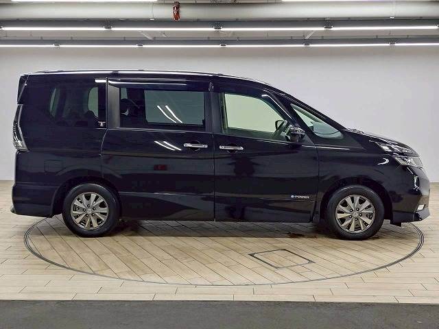 日産 セレナの画像17