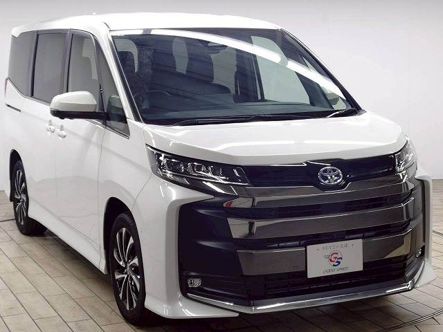 トヨタ ノアハイブリッドの画像16