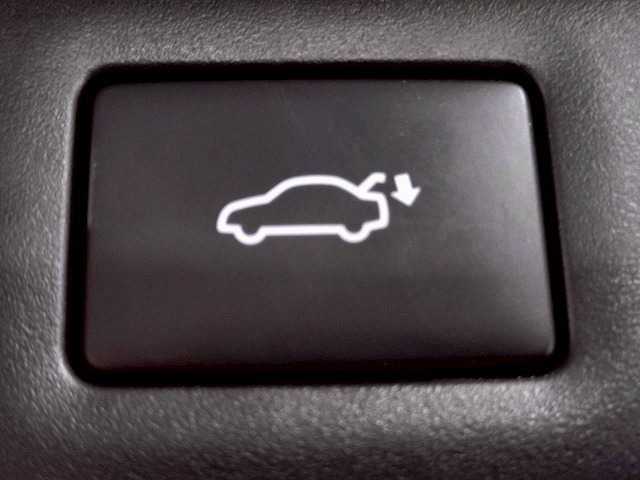 トヨタ&nbsp;クラウンクロスオーバーの画像9