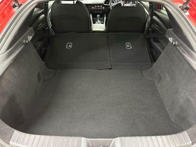 マツダ MAZDA3 FASTBACKの画像12