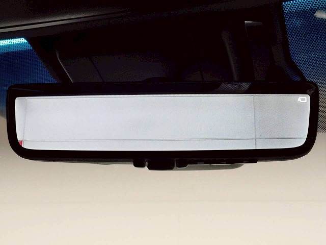 トヨタ アルファードハイブリッドの画像6