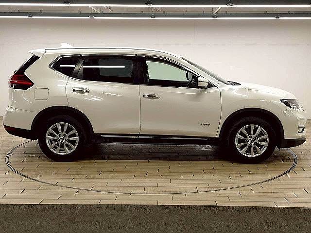 日産&nbsp;エクストレイルの画像17