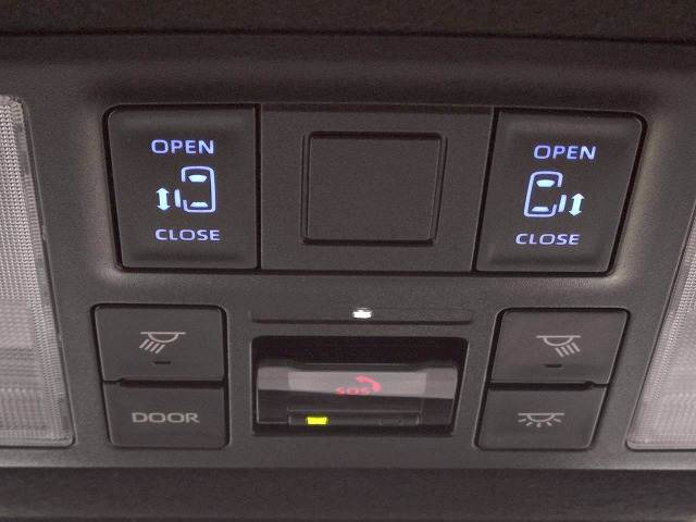トヨタ ヴォクシーの画像7