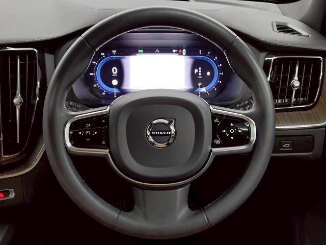 ボルボ XC60の画像14